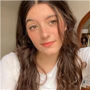 Soy estudiante de Arquitec. y técnica musical, puedo dar clases de ha del arte, física, dibujo técnico, matemáticas, música...